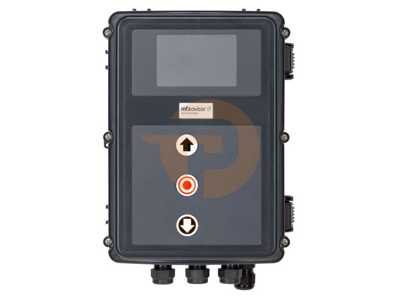 CS320 Door controller 400V in housing, push buttons and LCD-display